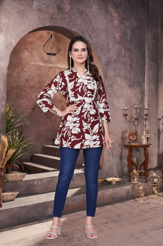 Elegant Casual Leaf Printed Short Kurti