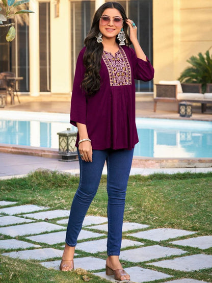 Elegant  Embroidery Comfortable Tunic Short Top
